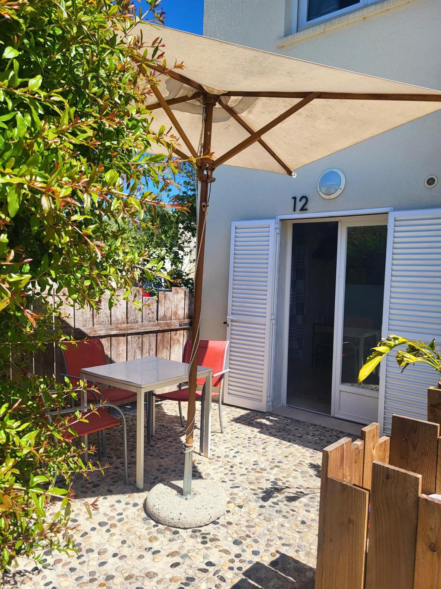 Hotel De La Mer Hyeres Ngoại thất bức ảnh