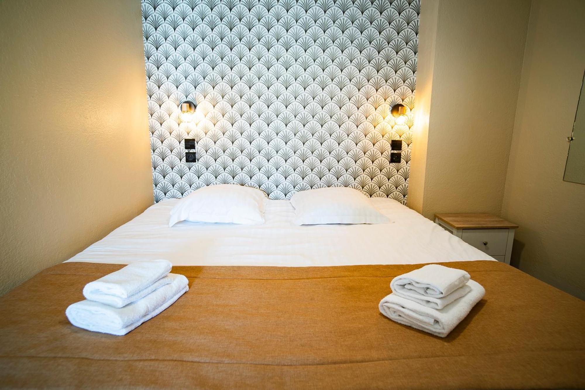 Hotel De La Mer Hyeres Ngoại thất bức ảnh