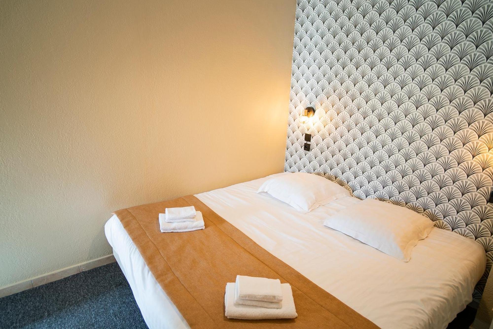 Hotel De La Mer Hyeres Ngoại thất bức ảnh
