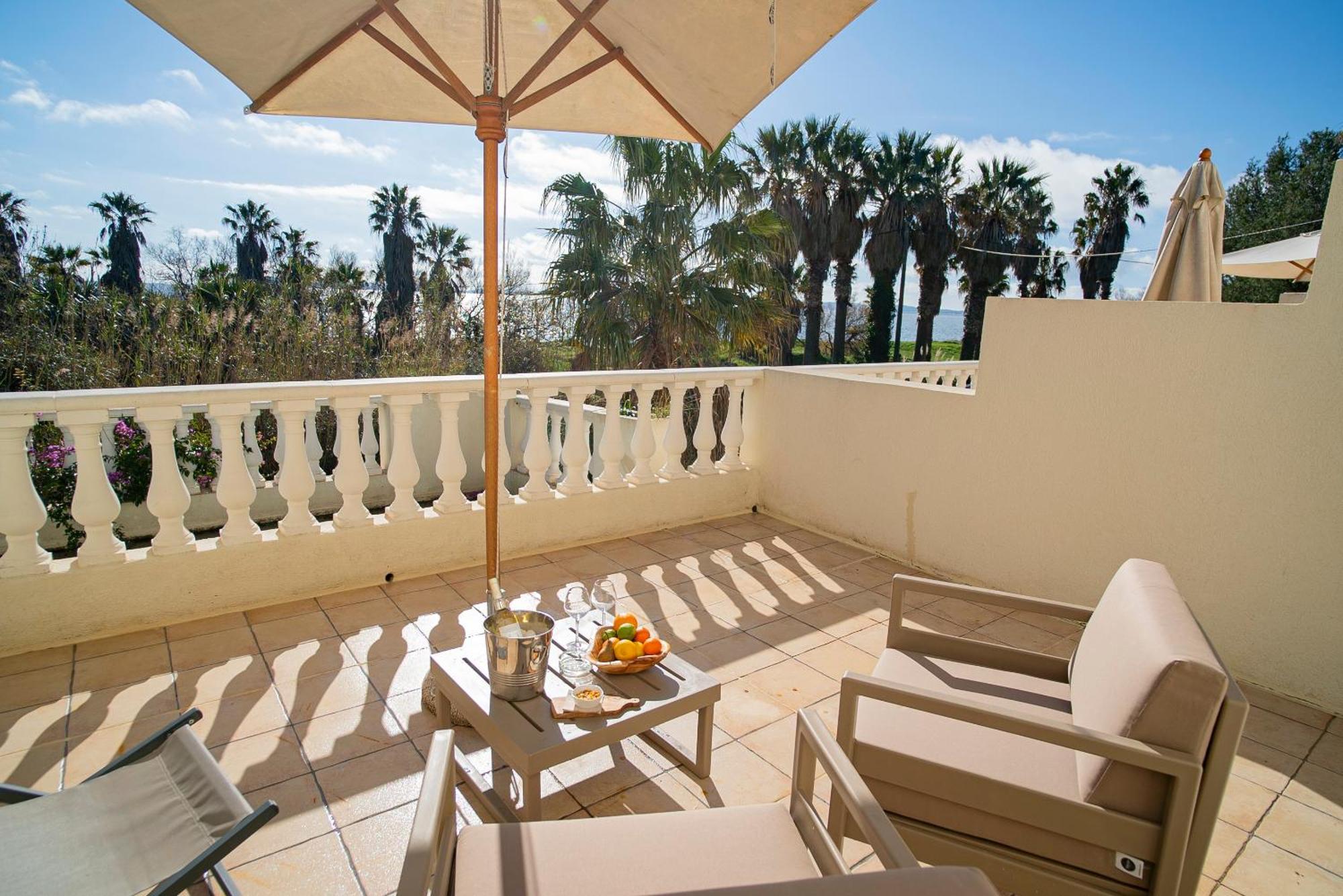 Hotel De La Mer Hyeres Ngoại thất bức ảnh